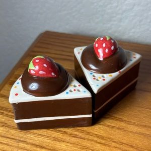 Salt and Pepper shakers